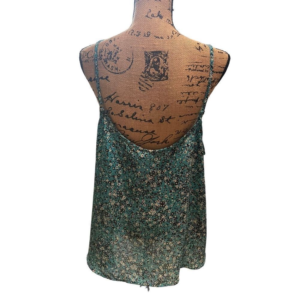 Torrid Floral Tank Top - Picture 3 of 5